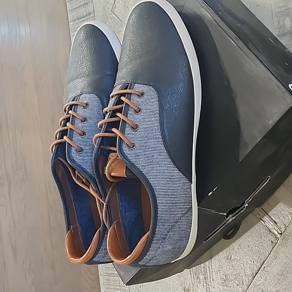 MENS ALDO - Picture 3 of 8